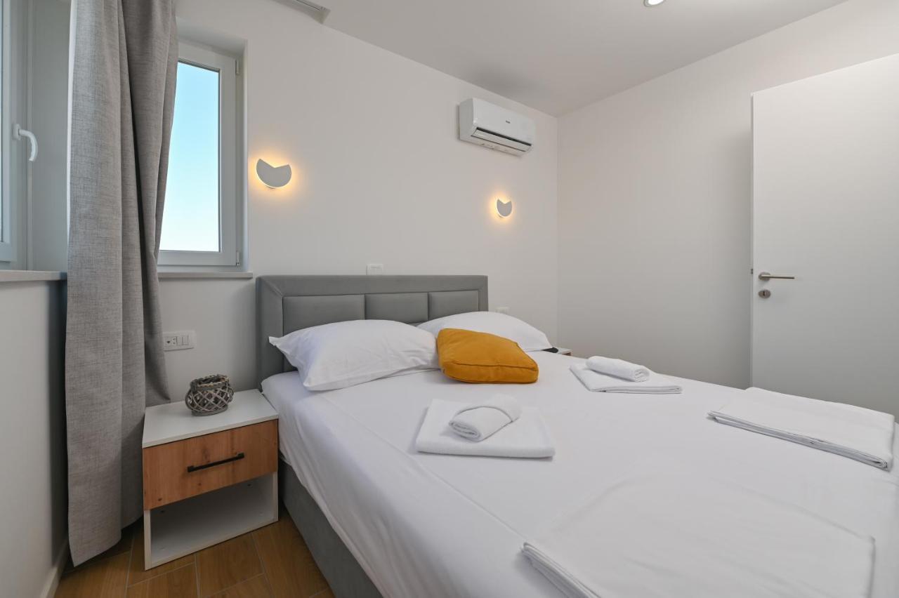 Pansion Comfort Lepar Novalja Ngoại thất bức ảnh