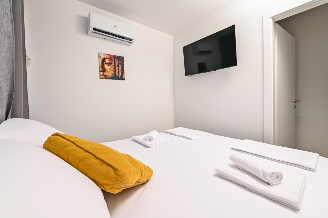 Pansion Comfort Lepar Novalja Ngoại thất bức ảnh